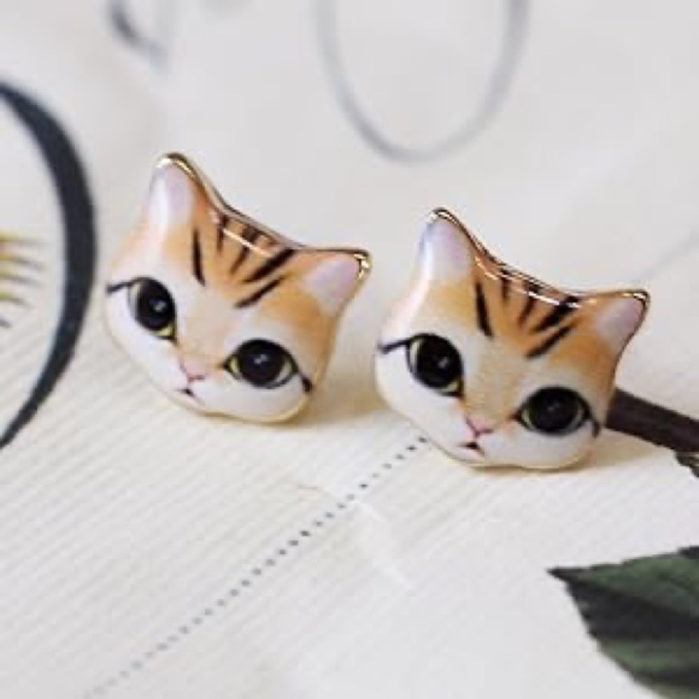 Tabby Cat Stud Earrings